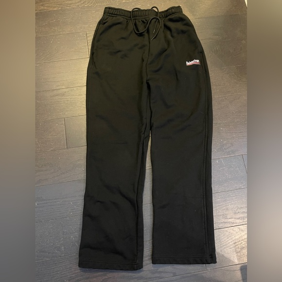 Authentic Balenciaga men’s Straight-Leg Logo-Print Cotton Sweatpants med… - Picture 1 of 7